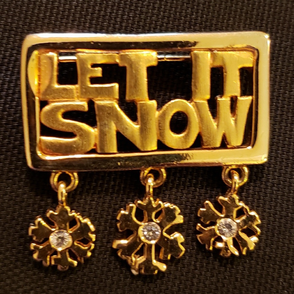Gold Tone Let it Snow 3 Dangle Snowflakes Brooch
